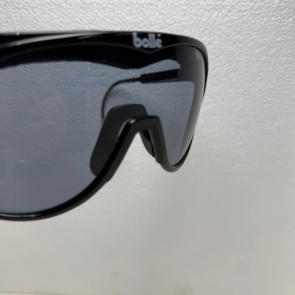 Bolle Sunglasses Unisex Black Chronoshield Vintage Shield Wrap Sport Glasses